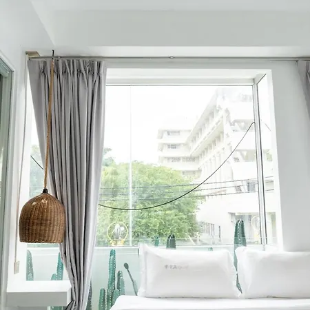 Up 2 You Cafe & Hotel Phuket